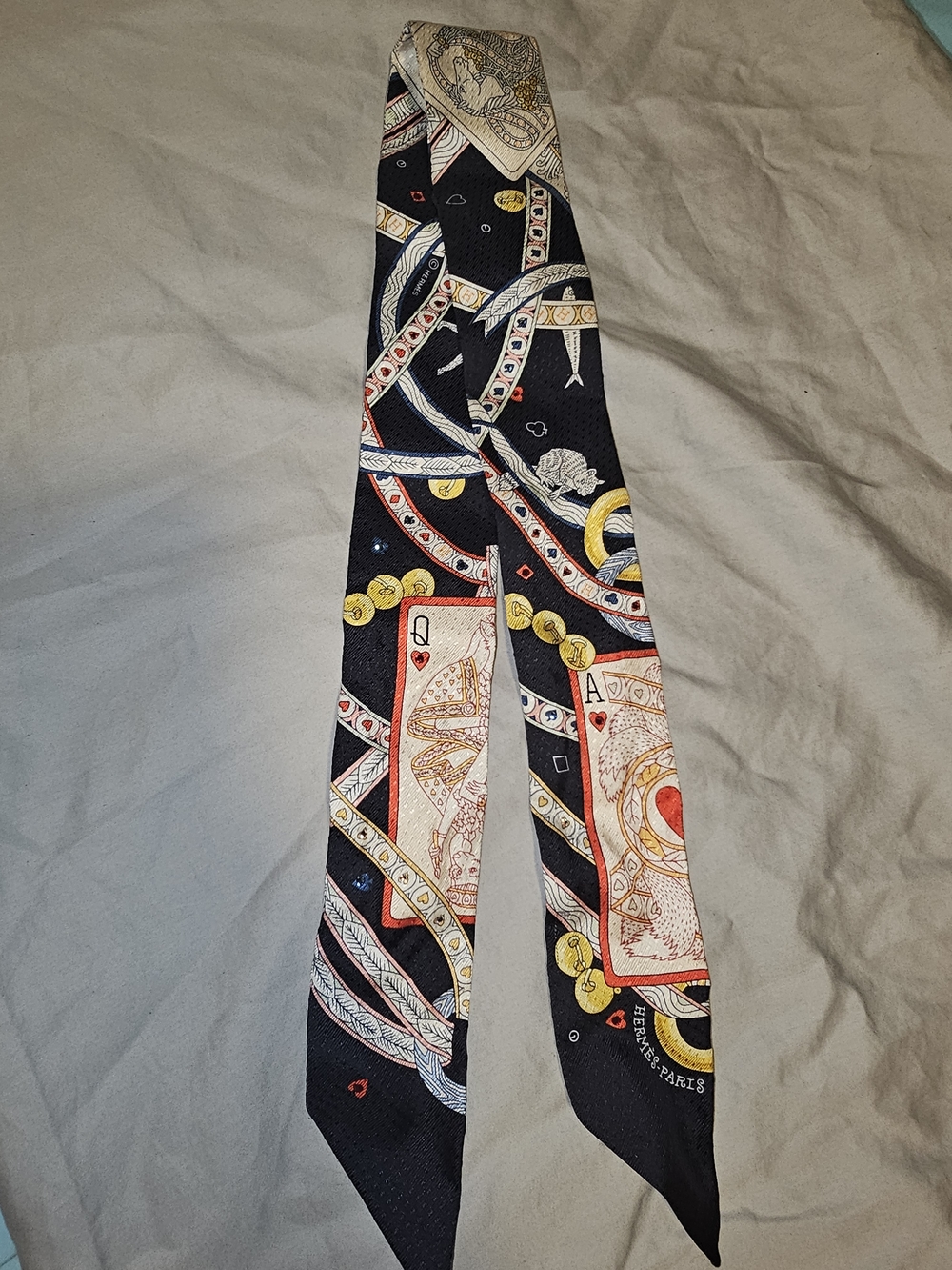 Hermes Black Playing Card Twilly Scarf - Picture 3 of 8